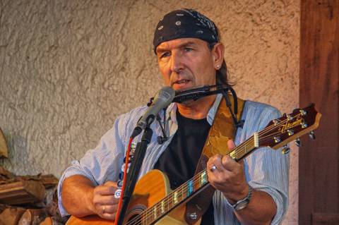 Live-Musik mit Andreas Schirneck image
