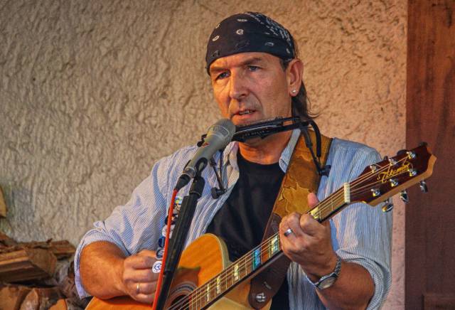 Live-Musik mit Andreas Schirneck
