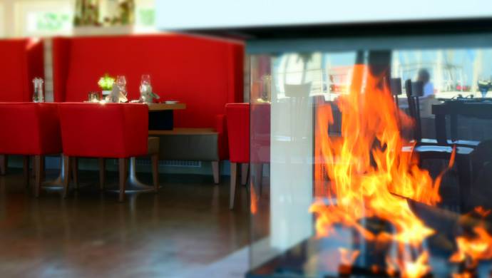 Kamin im Restaurant Steghouse Marina Kröslin